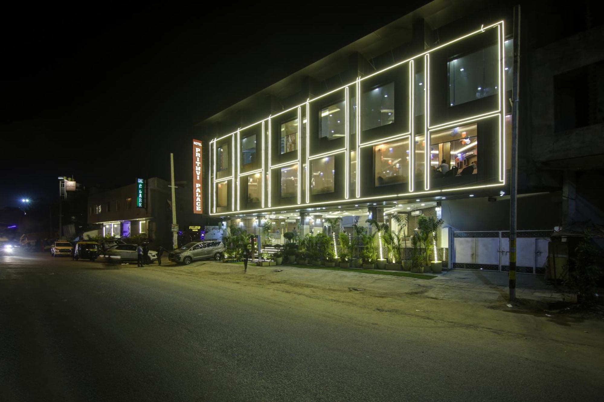 Hotel Prithvi-Raj Near Delhi Airport New Delhi Ngoại thất bức ảnh